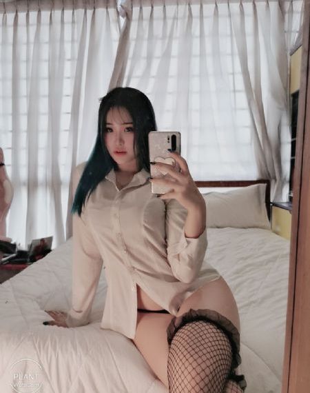 免费看美女洗澡全身光子_DVD在线播放
