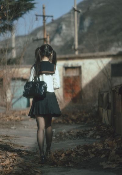 三上悠亚电影免费观看_BD英语免费在线观看